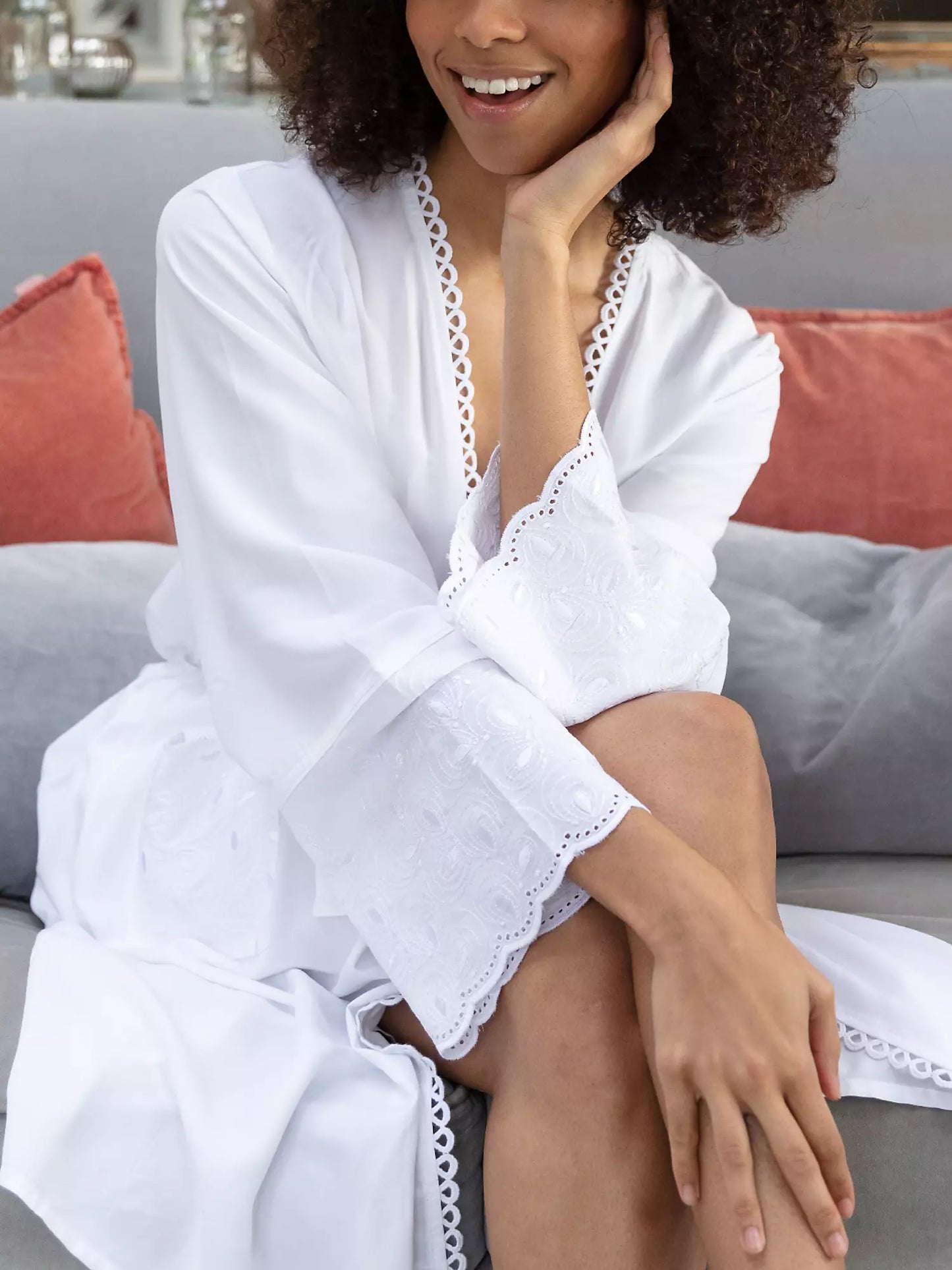 Saskia White Short Robe Eyelet trim